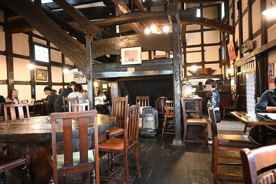 【南区南高江】酒蔵を移築したカフェレストラン！芳文さん